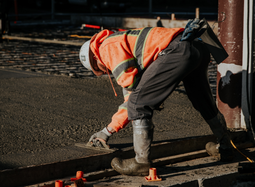 6 Benefits of Hiring Professional Concrete Contractors
